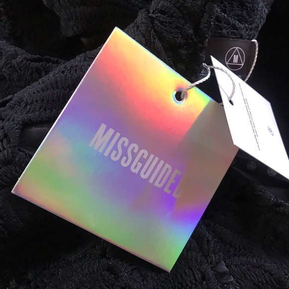 Women's Missguided Open Back Embroidered Lace - Picture 3 of 6